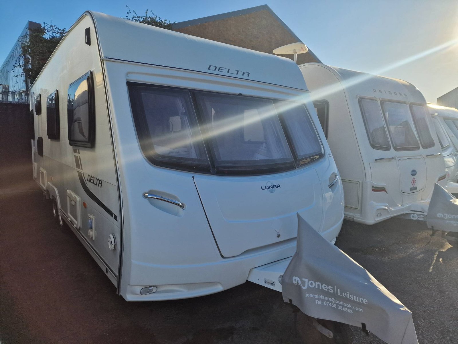 Swift Archway Sport 21/4FB 2014 Fixed Bed 4 Berth